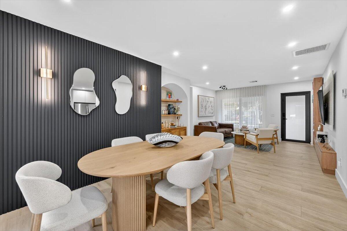 SILVER BLUFF EST SEC C - Residential