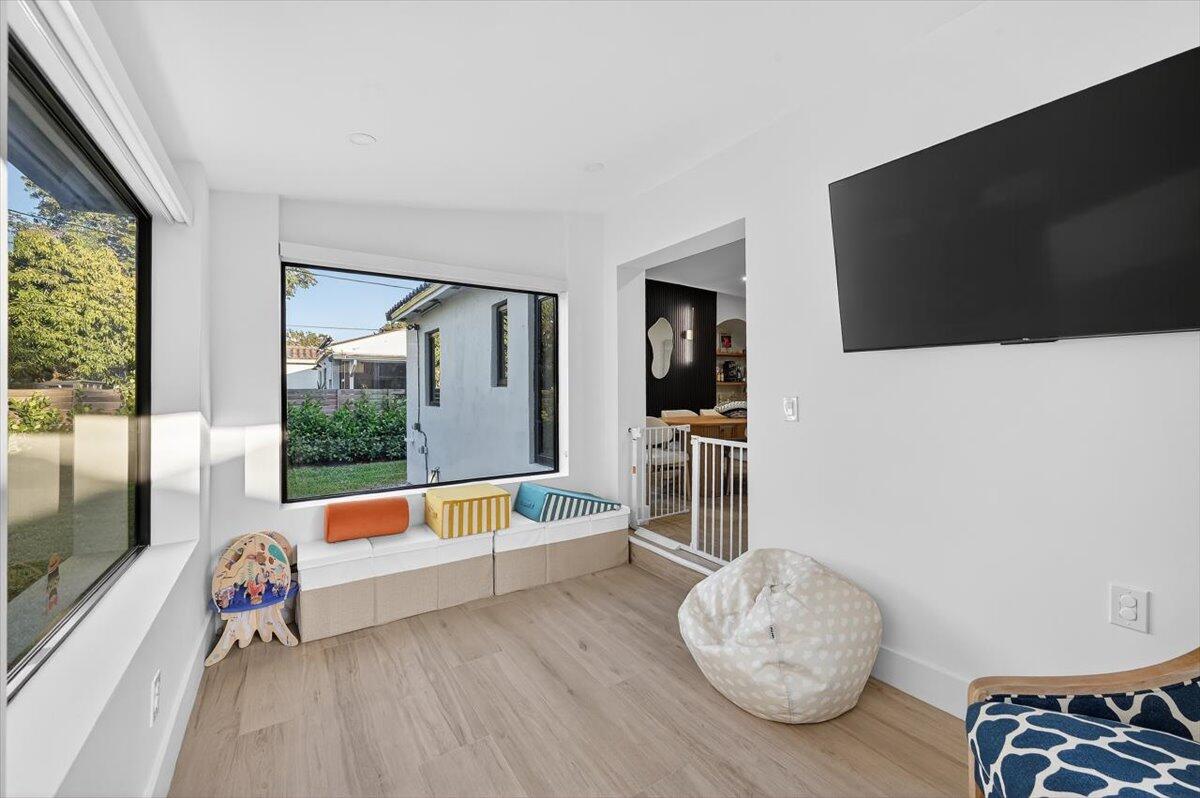 SILVER BLUFF EST SEC C - Residential