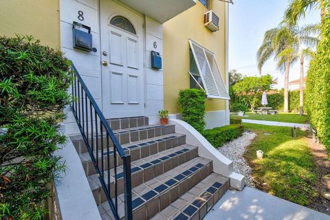 Multi Family in Palm Beach FL 172 County Road 22.jpg