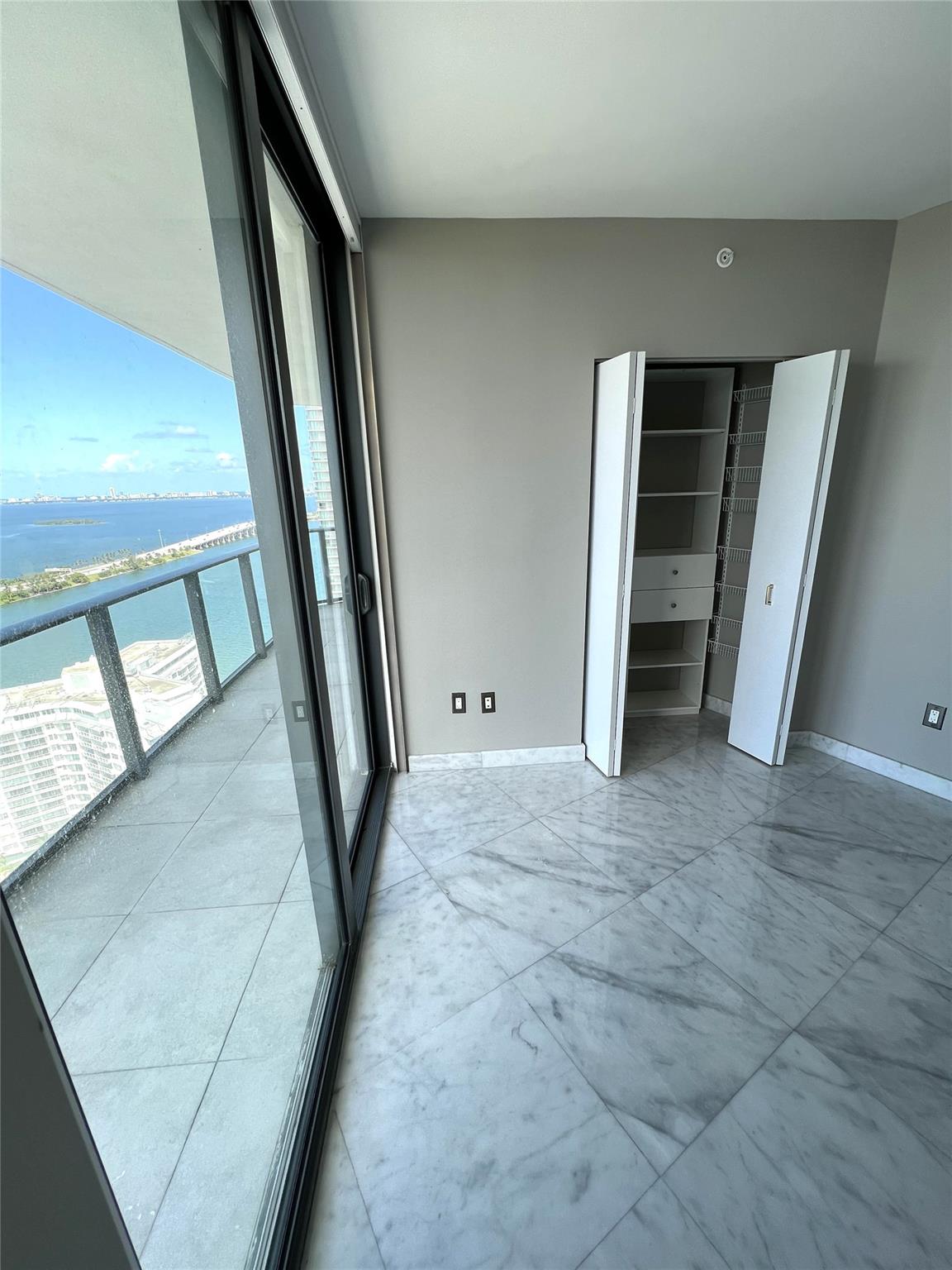 Paraiso Bayviews - Residential Lease