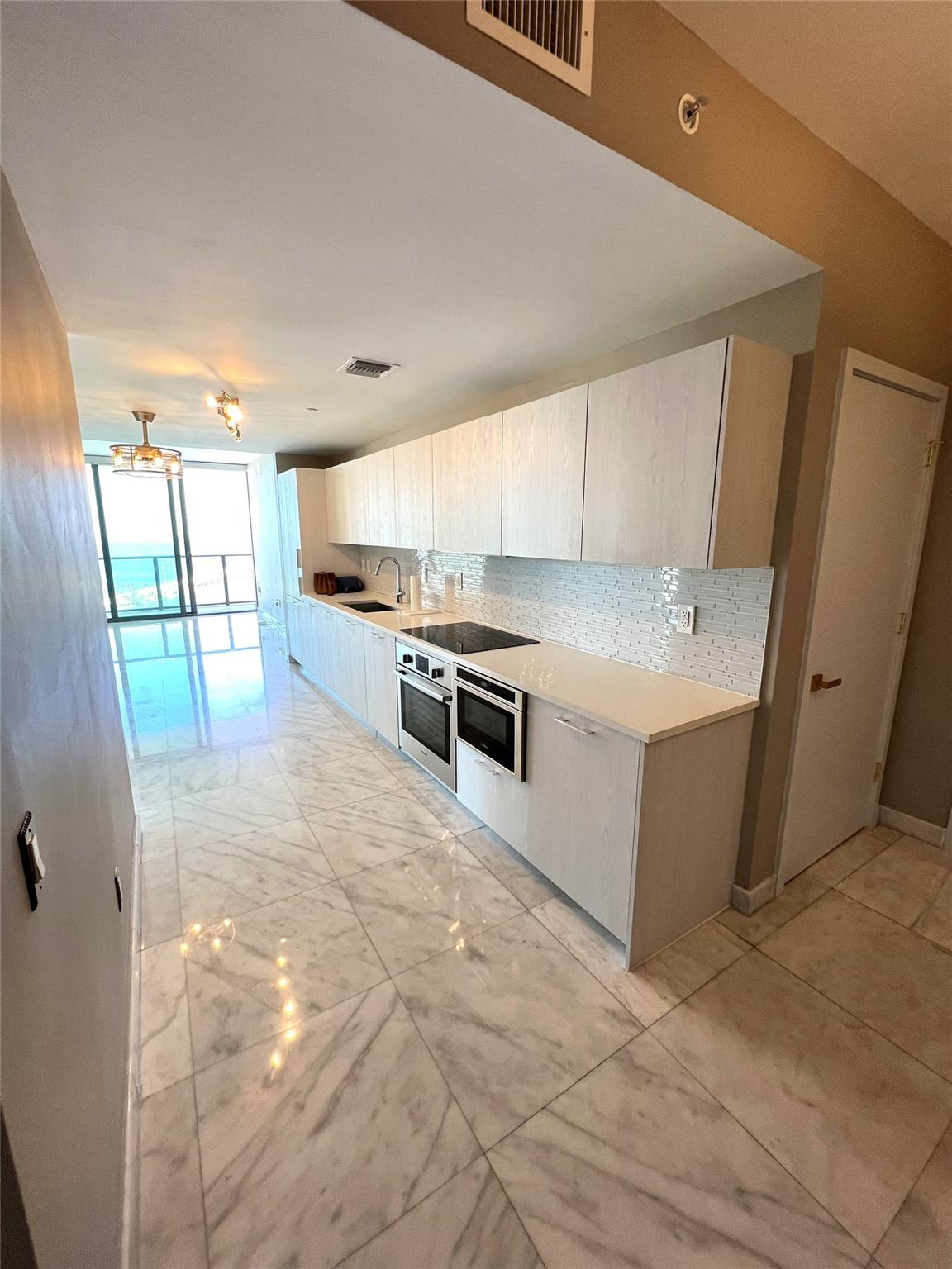 Paraiso Bayviews - Residential Lease