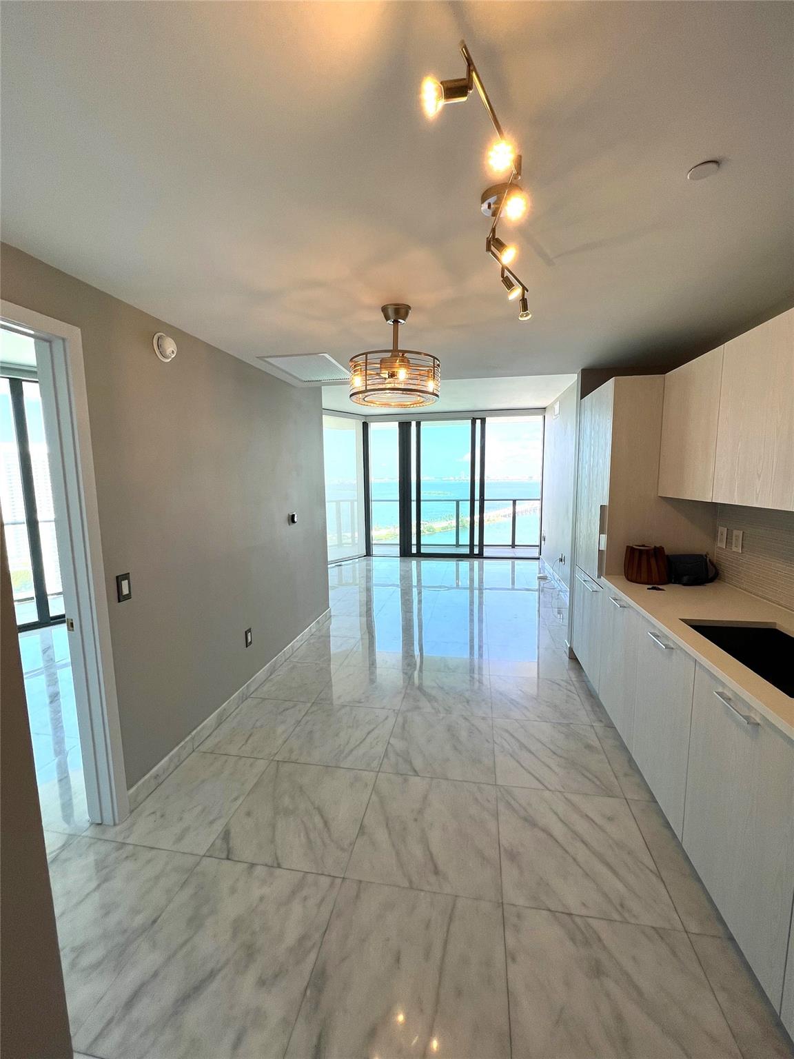 Paraiso Bayviews - Residential Lease