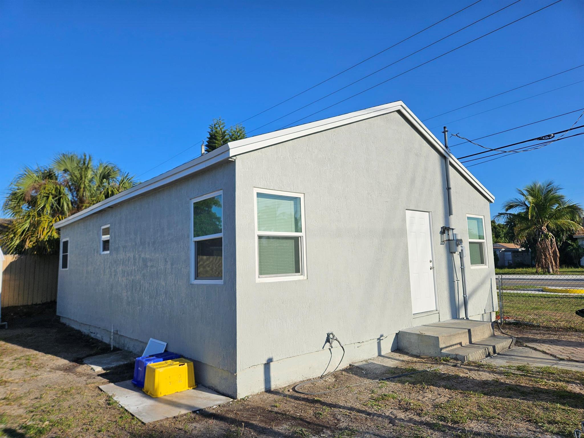 721 SW 10th Street