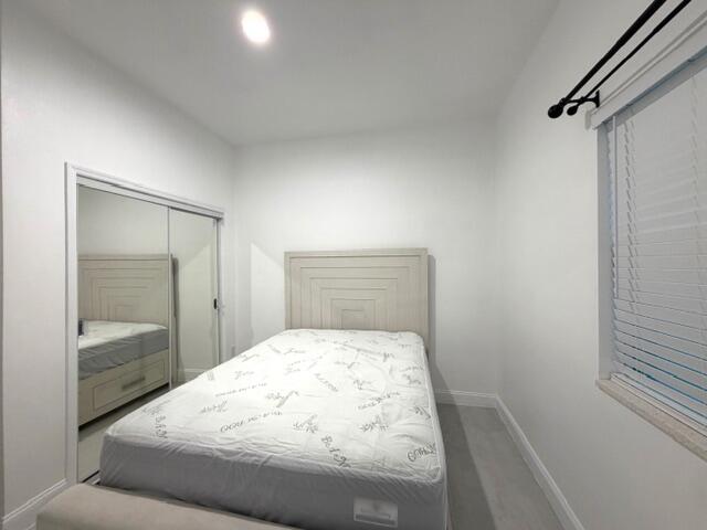 PORT ST LUCIE SECTION 7 - Residential Lease