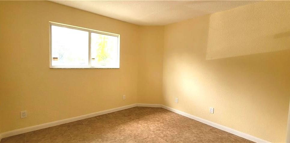 Summer Lake Condo - Residential Lease