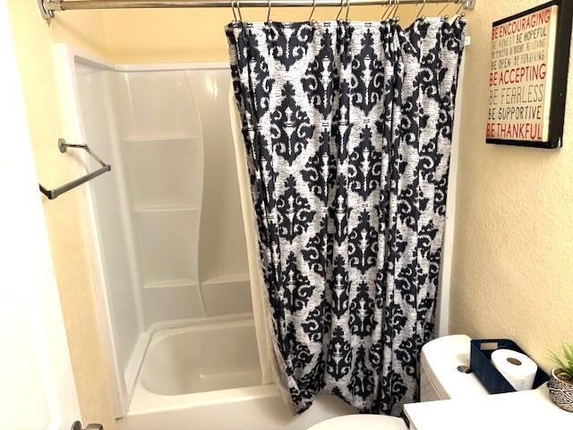 Summer Lake Condo - Residential Lease