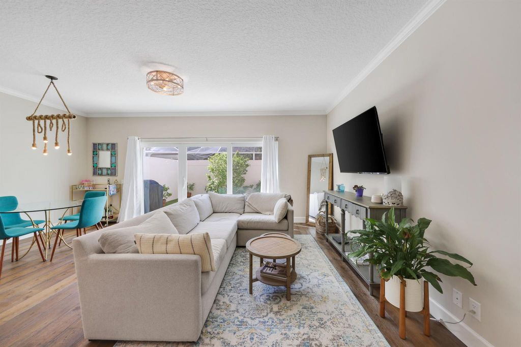 Photo of 48 Laurel Oaks Circle, Tequesta, FL 33469 (MLS # R11129209)