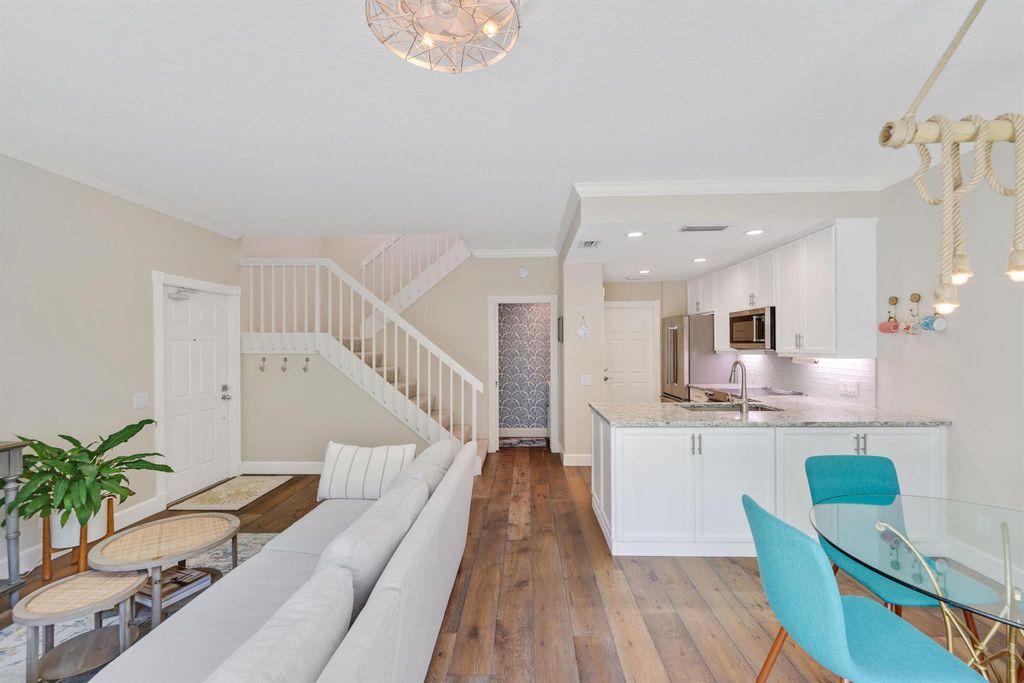 Photo of 48 Laurel Oaks Circle, Tequesta, FL 33469 (MLS # R11129209)