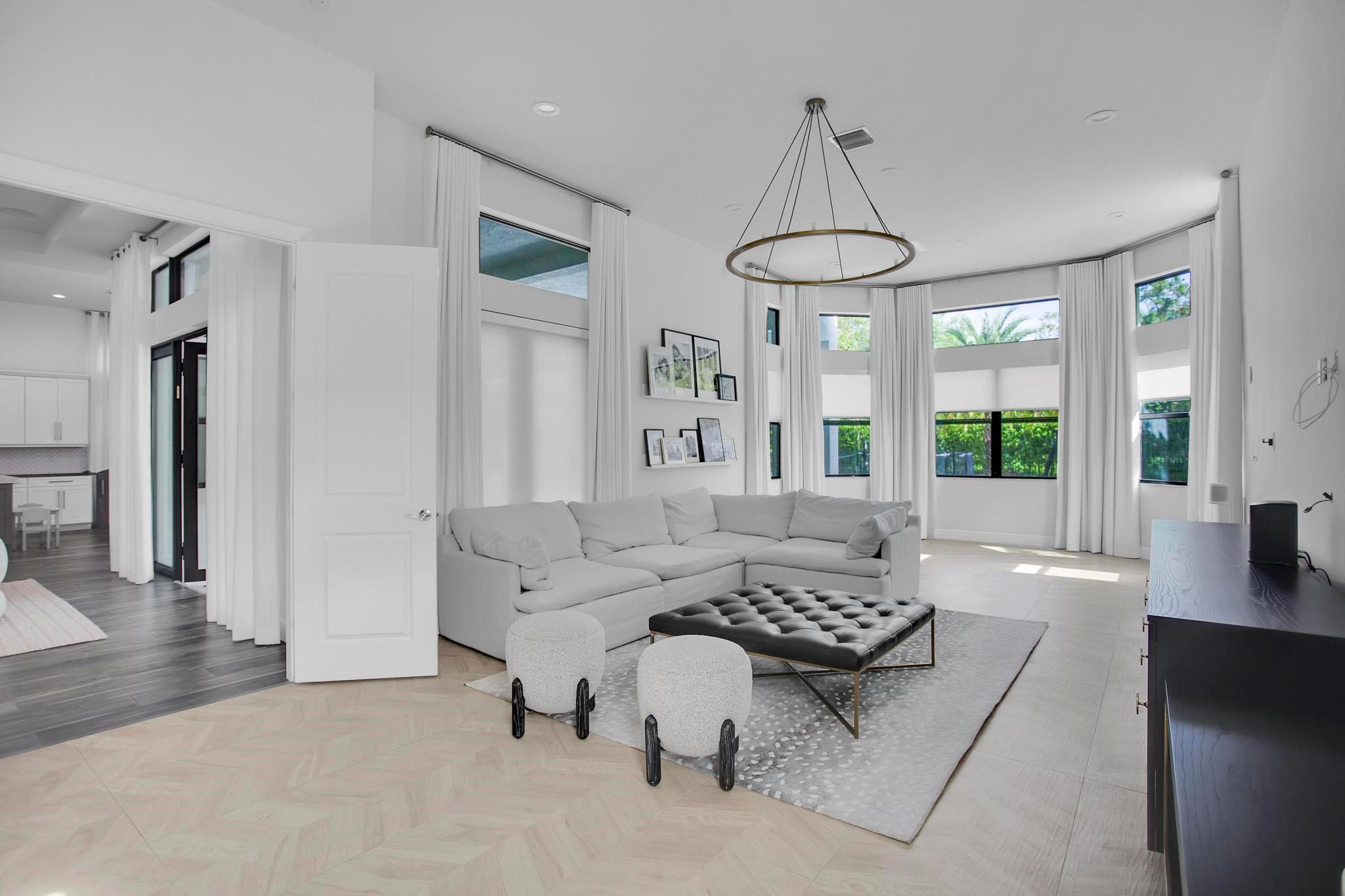 Parkland Golf & Country C - Residential