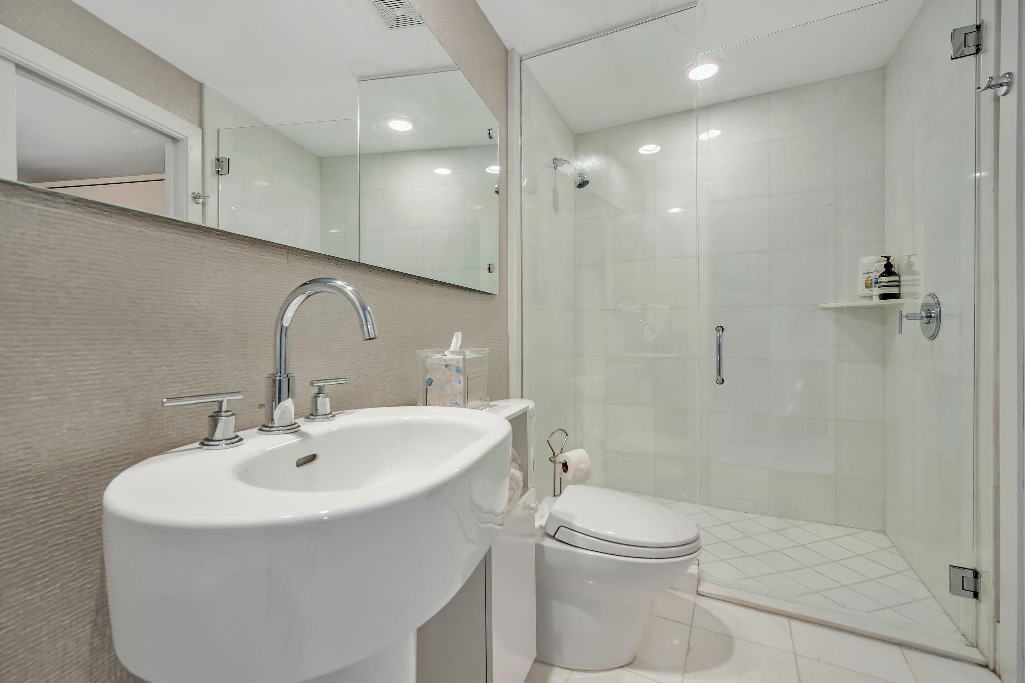 ARTECH RESIDENTIAL - Residential