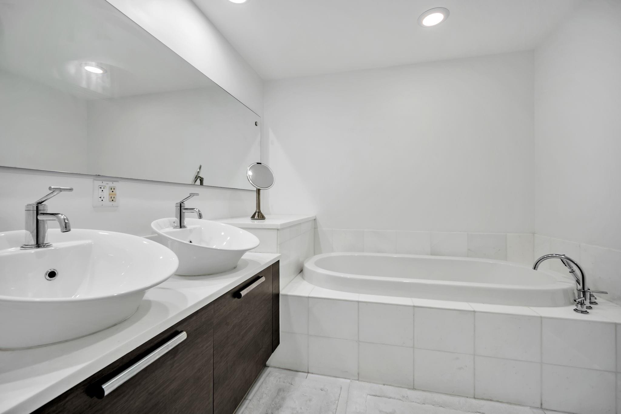 ARTECH RESIDENTIAL - Residential