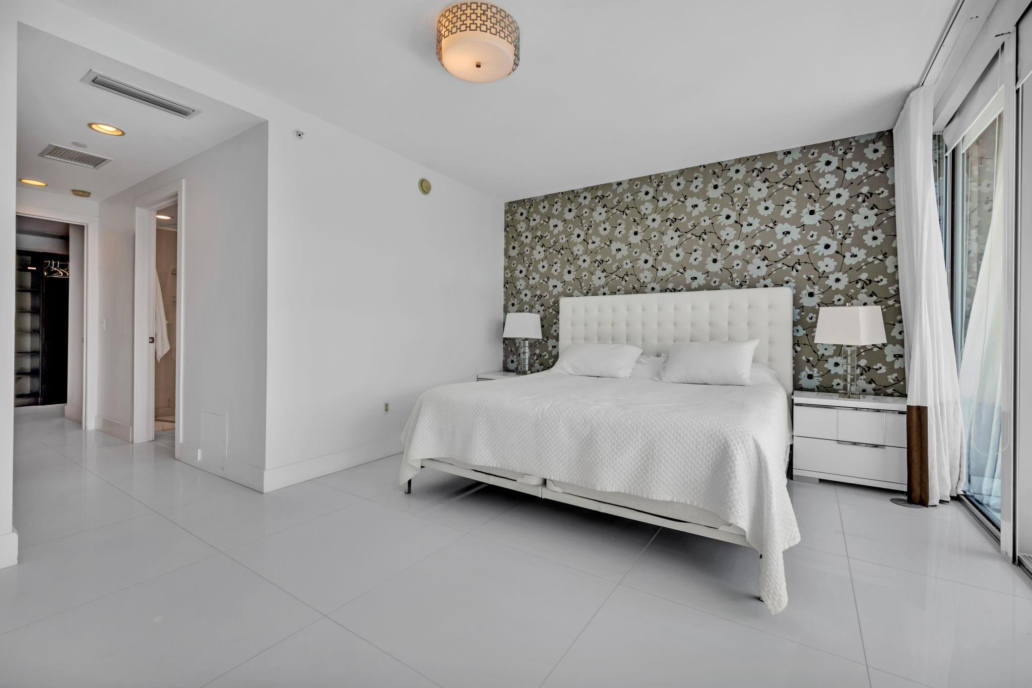 ARTECH RESIDENTIAL - Residential