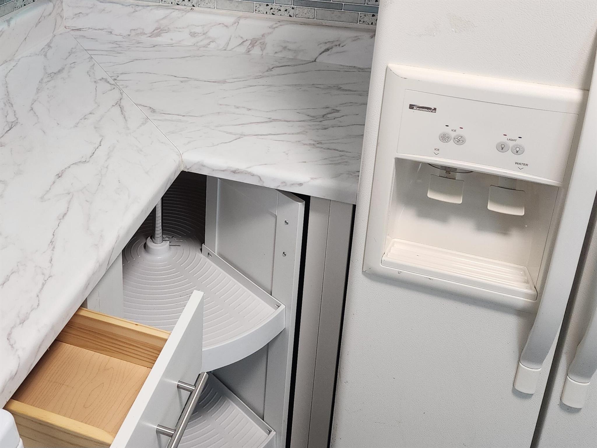 RIVIERA BEACH HEIGHTS ADD - Residential Lease