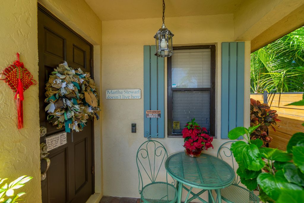 Photo of 1827 N Palmway, Lake Worth Beach, FL 33460 (MLS # B26005243)