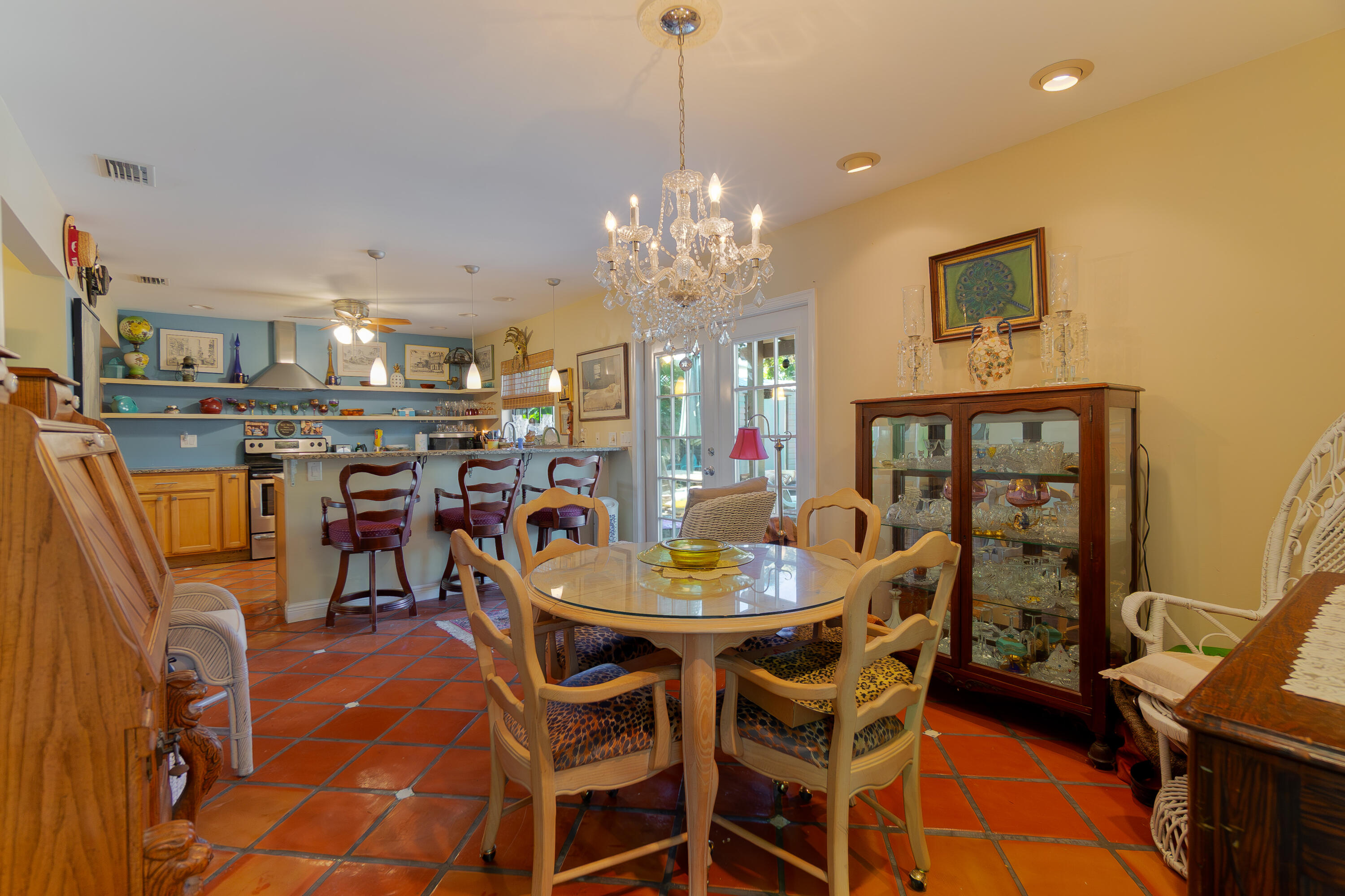 NORTH LAKE WORTH - Residential