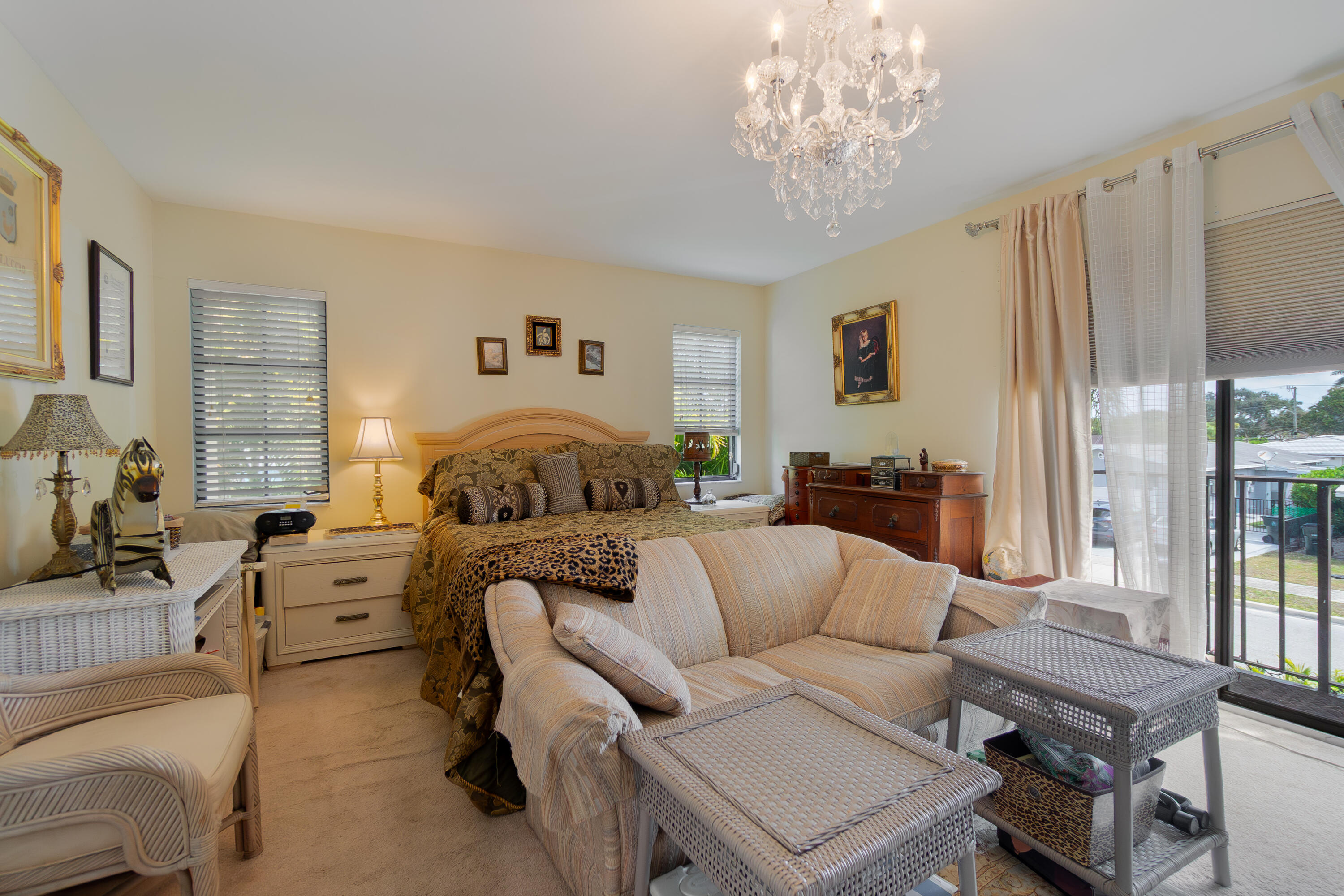 NORTH LAKE WORTH - Residential