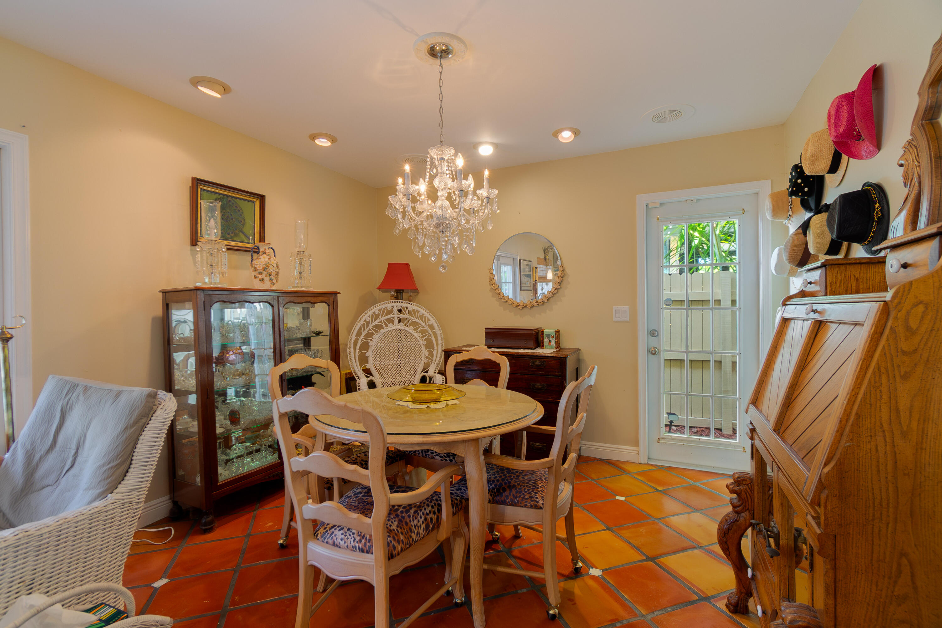 NORTH LAKE WORTH - Residential