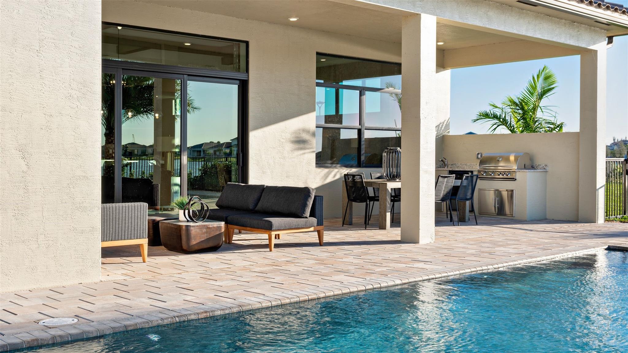 CRESSWIND PALM BEACH - Residential