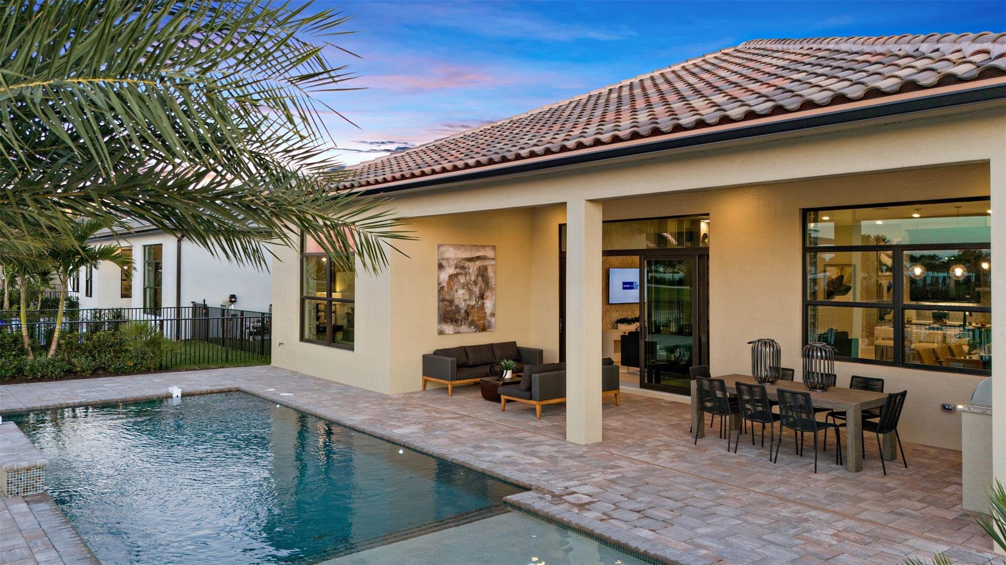 CRESSWIND PALM BEACH - Residential