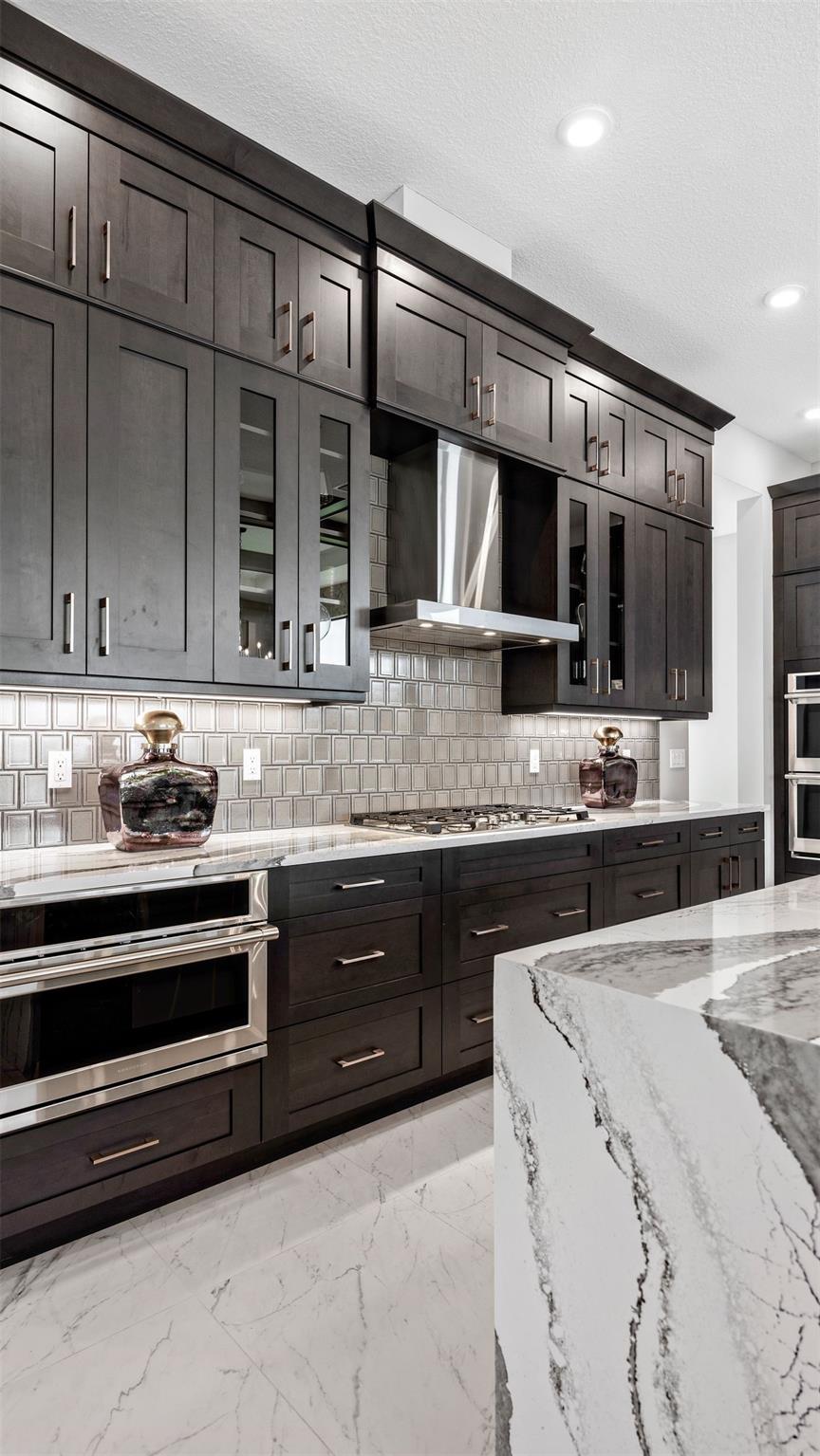 CRESSWIND PALM BEACH - Residential