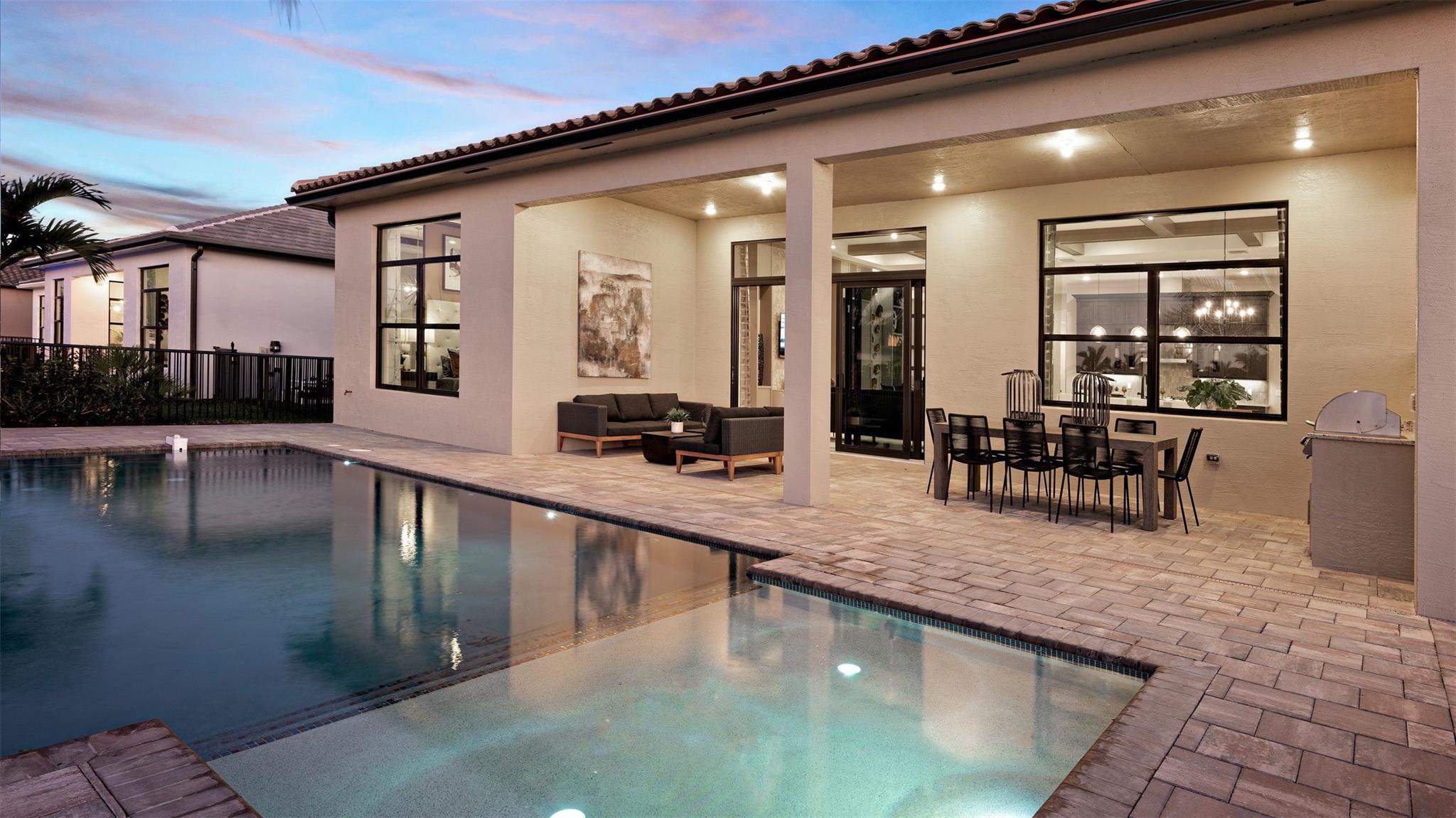 CRESSWIND PALM BEACH - Residential