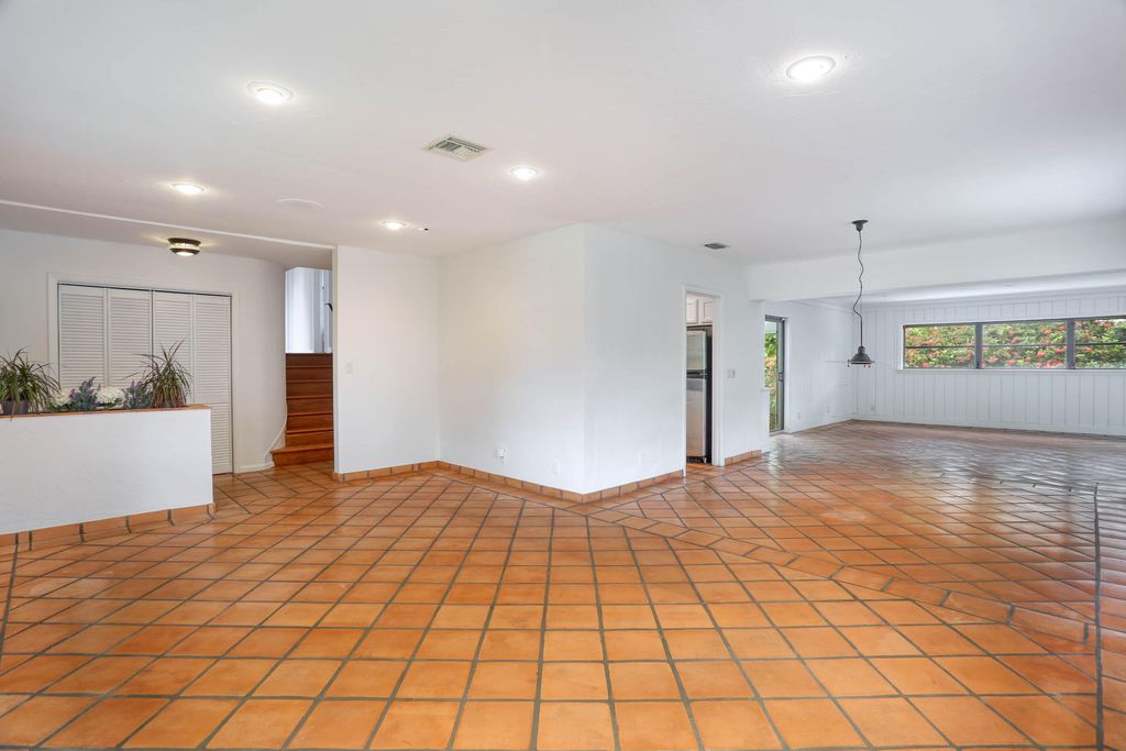 Photo of 121 Costello Road, West Palm Beach, FL 33405 (MLS # R11161007)