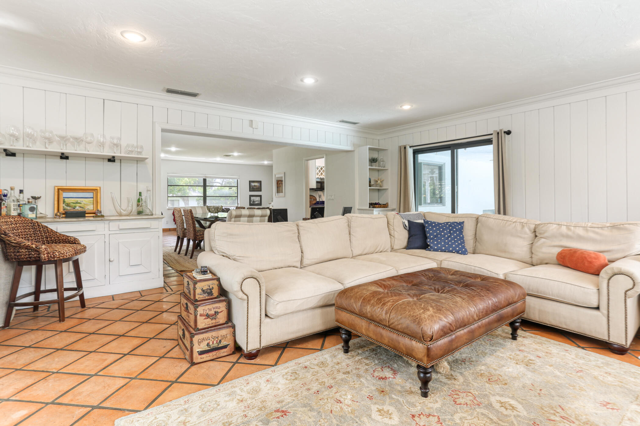 EDGEWATER - Residential