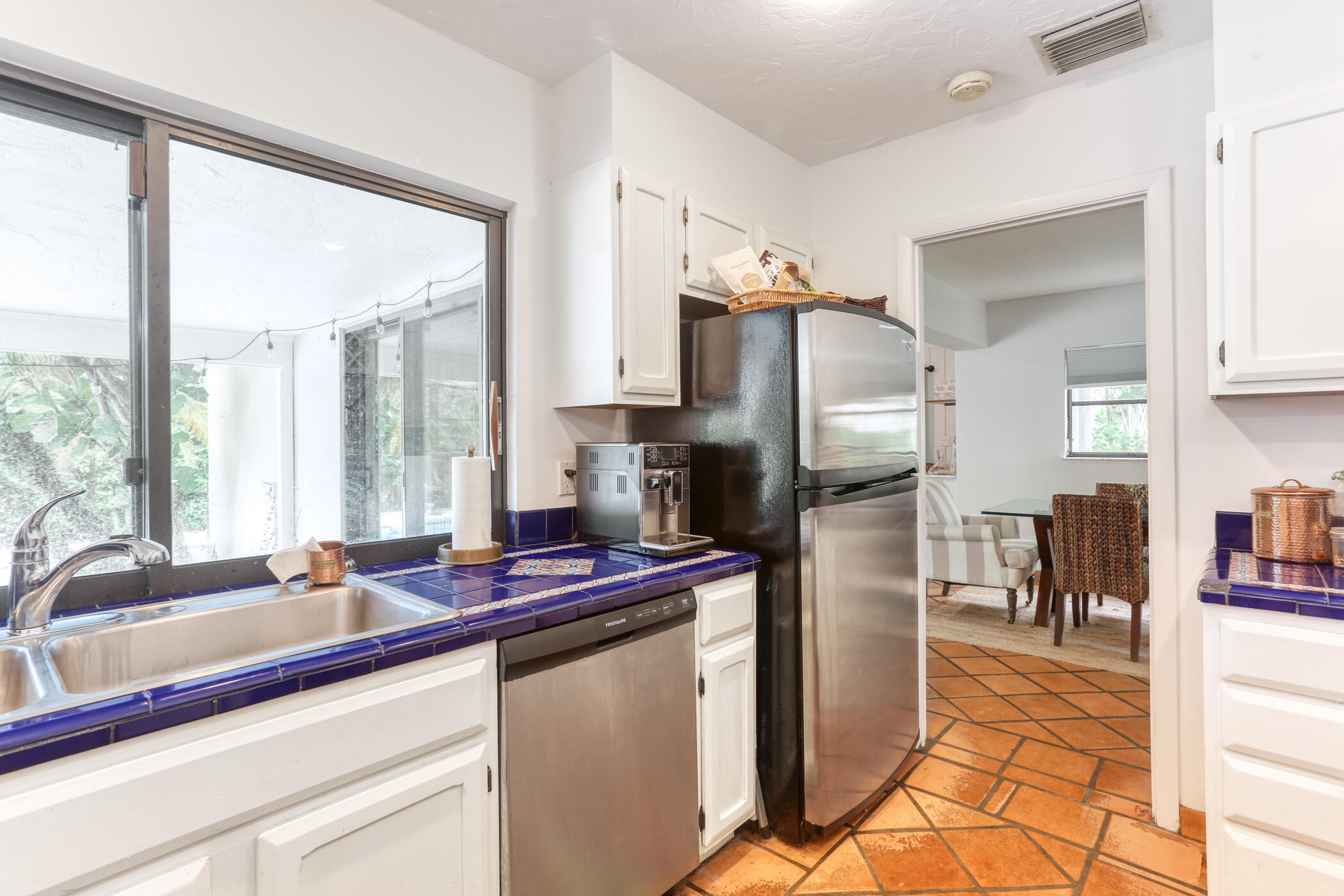 EDGEWATER - Residential