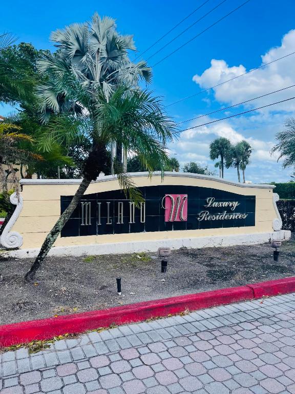 MILANO CONDO - Residential