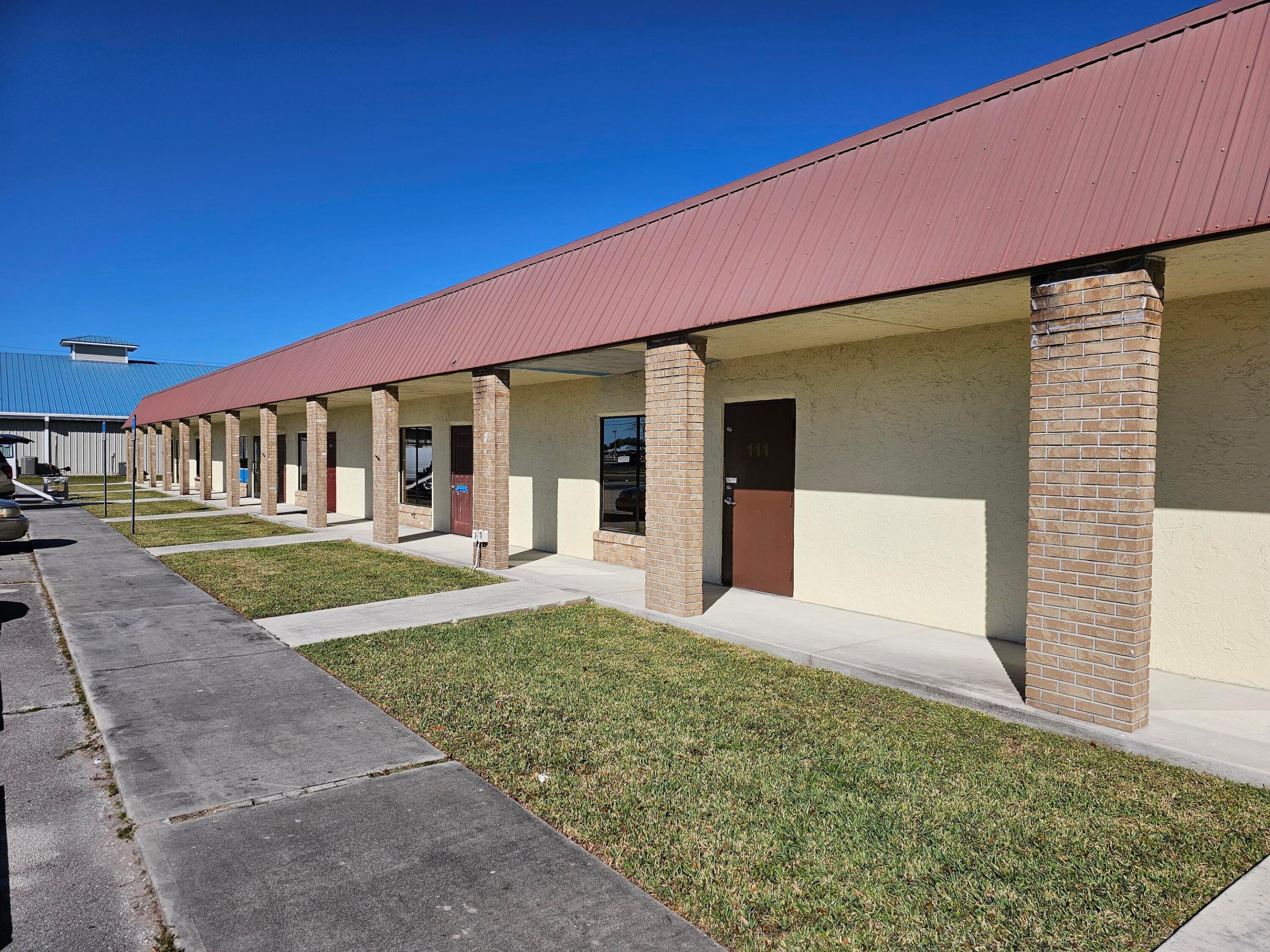 View photos, virtual tours, details... 111 NE 19th Drive