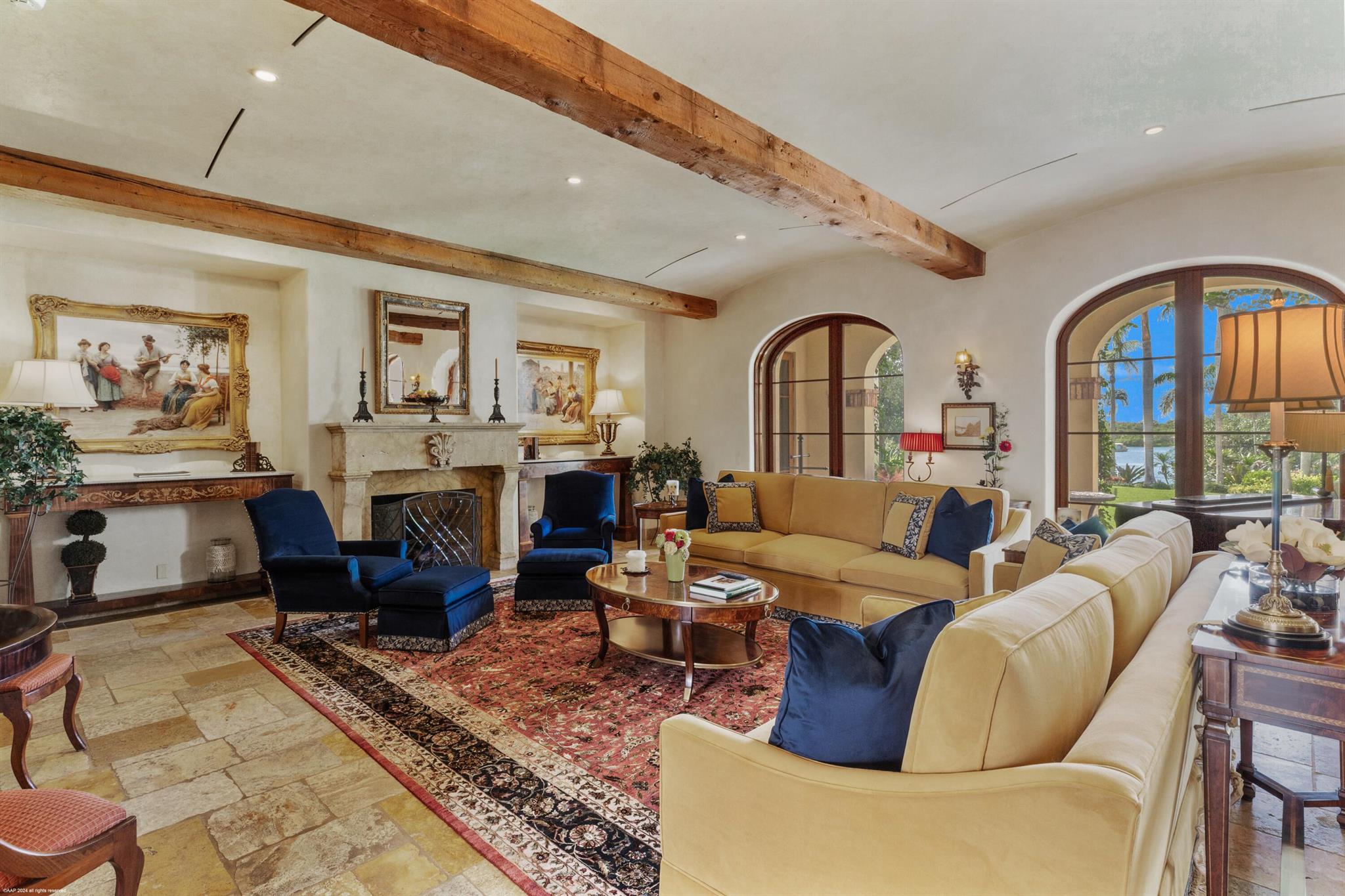 JUPITER ISLAND - Residential