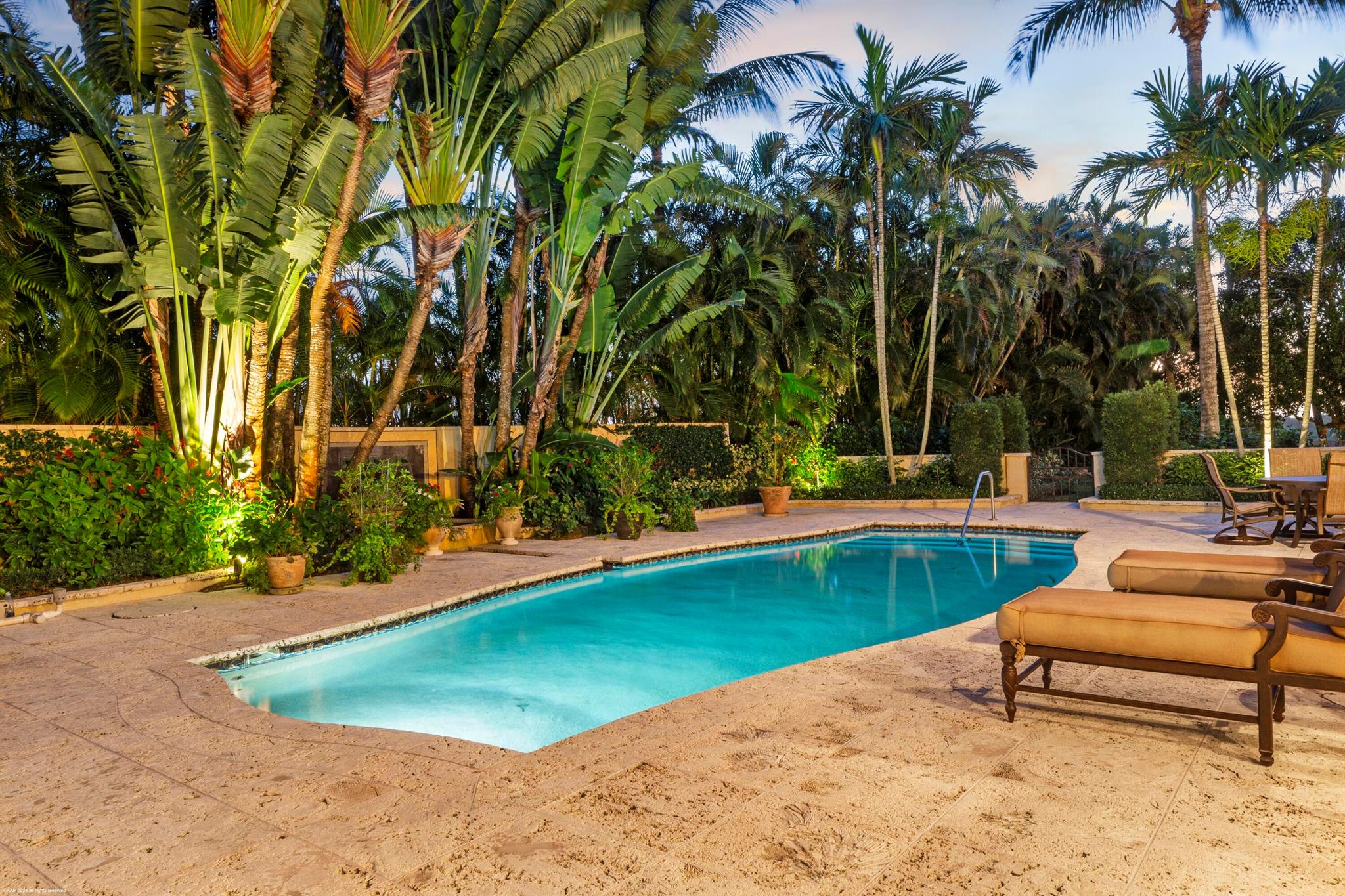 JUPITER ISLAND - Residential