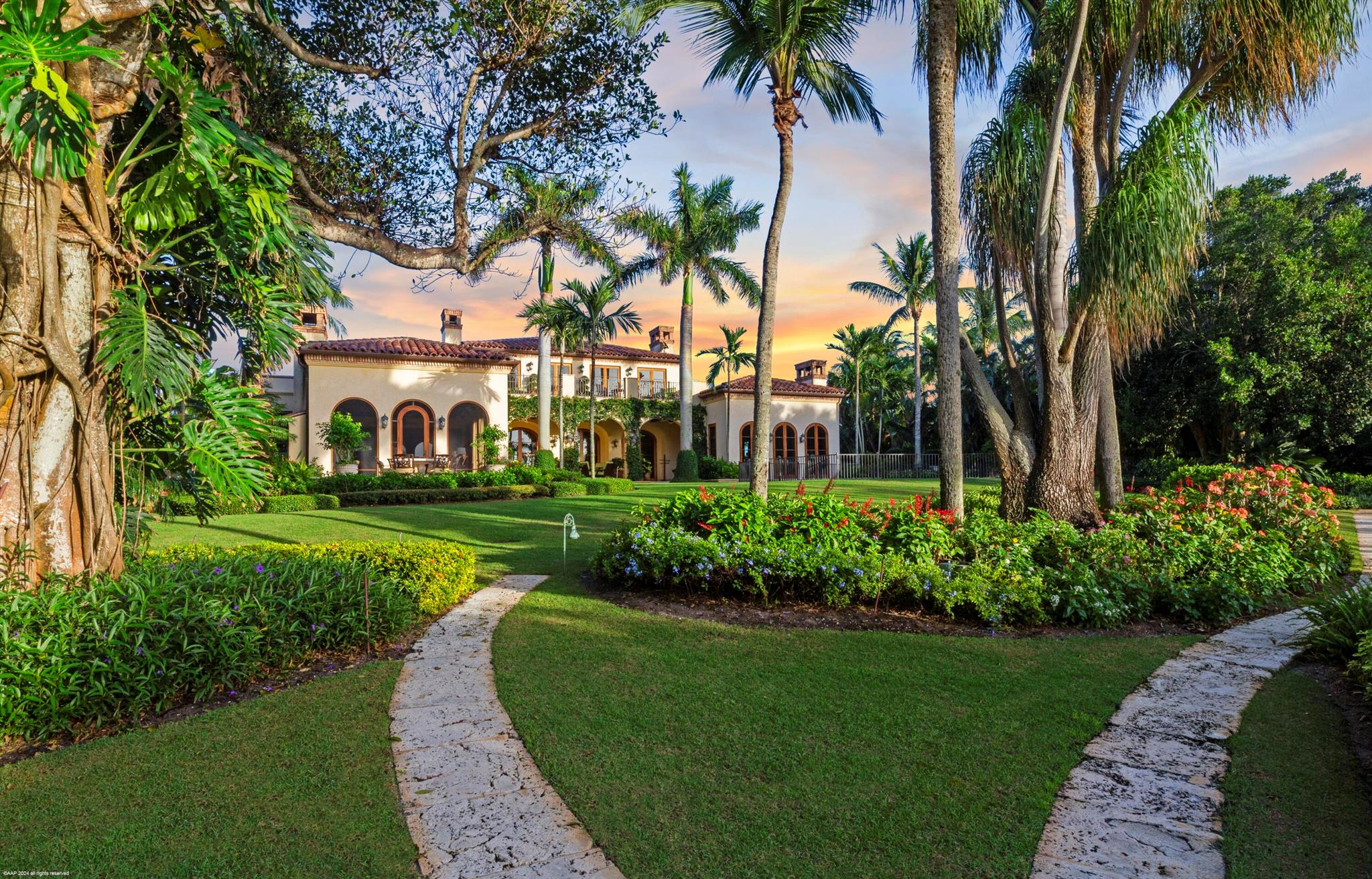 JUPITER ISLAND - Residential