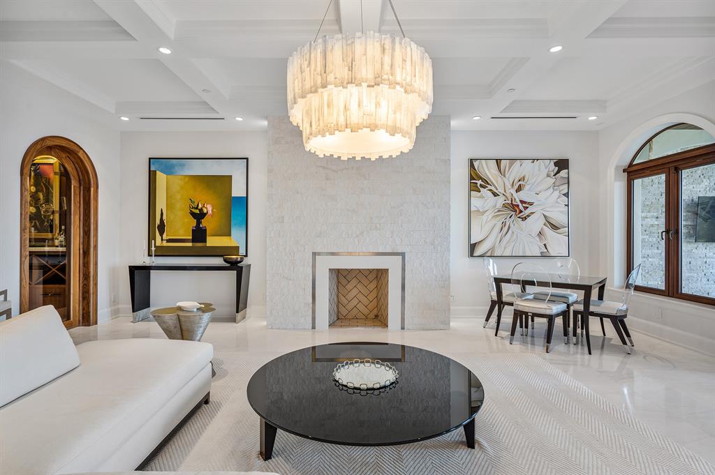 VILLAS AT HIGHLAND BEACH - Residential