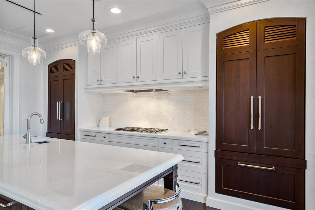 VILLAS AT HIGHLAND BEACH - Residential