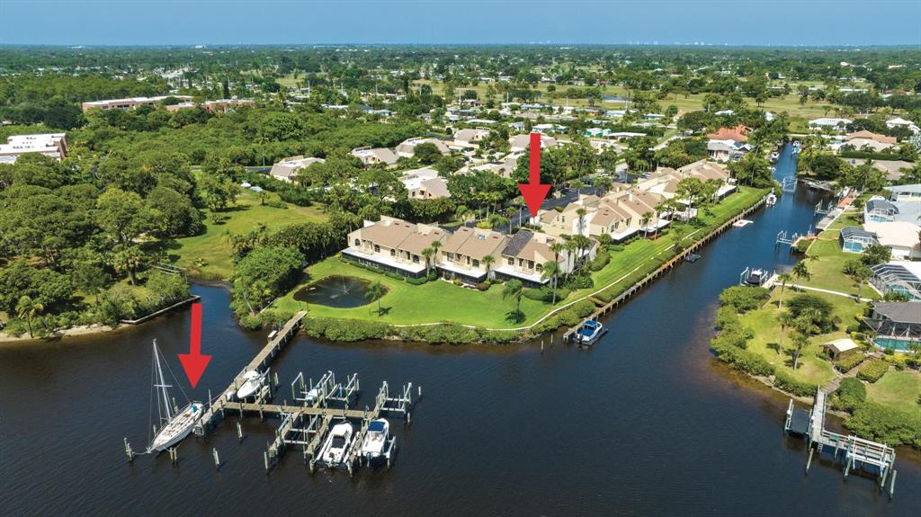 TARPON BAY MOORINGS - Residential