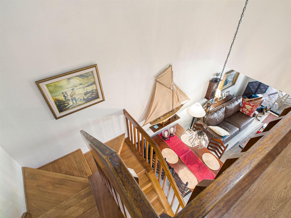 TARPON BAY MOORINGS - Residential