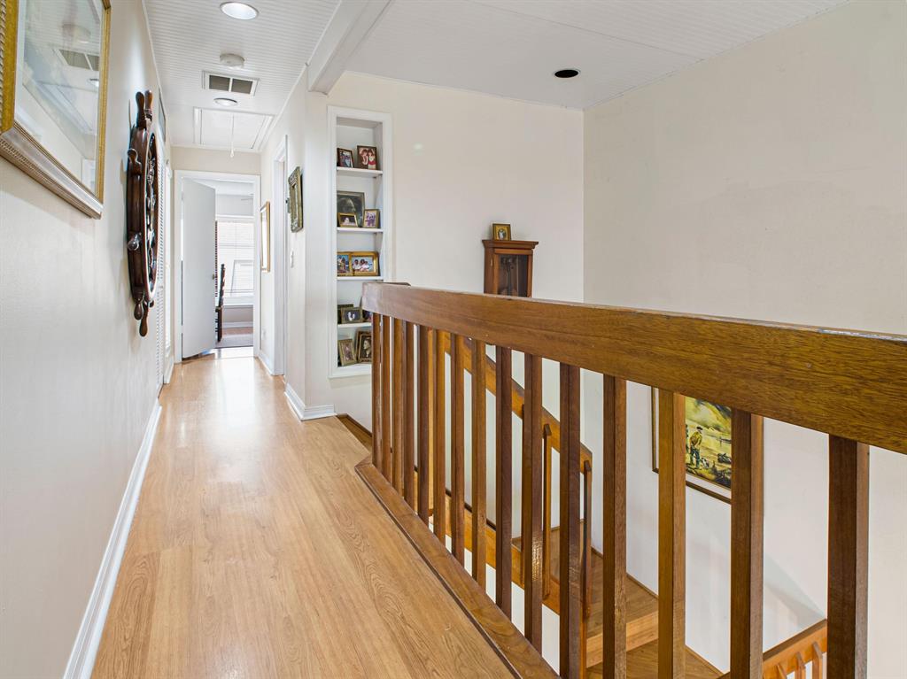 TARPON BAY MOORINGS - Residential