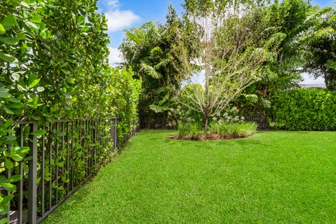 Tiny photo for 11745 Bayview Circle, Parkland, FL 33076 (MLS # B26031326)