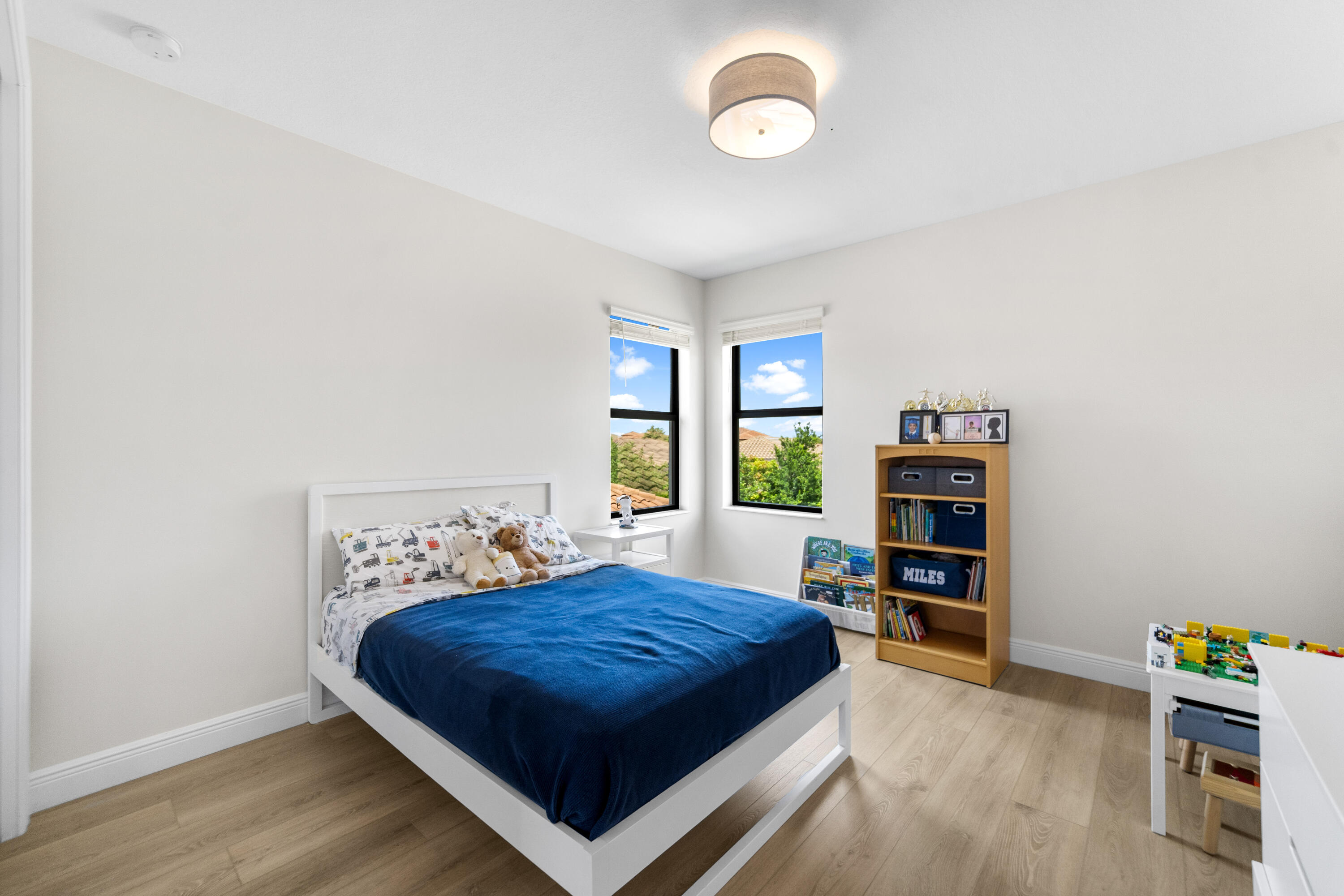 PARKLAND BAY - Residential