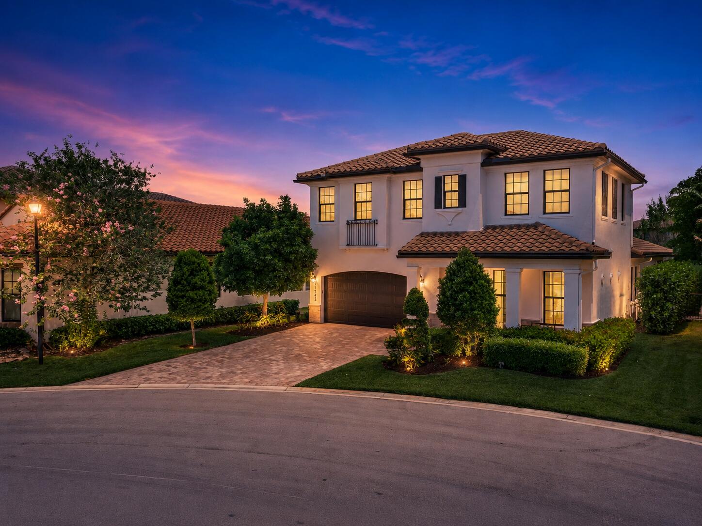 PARKLAND BAY - Residential