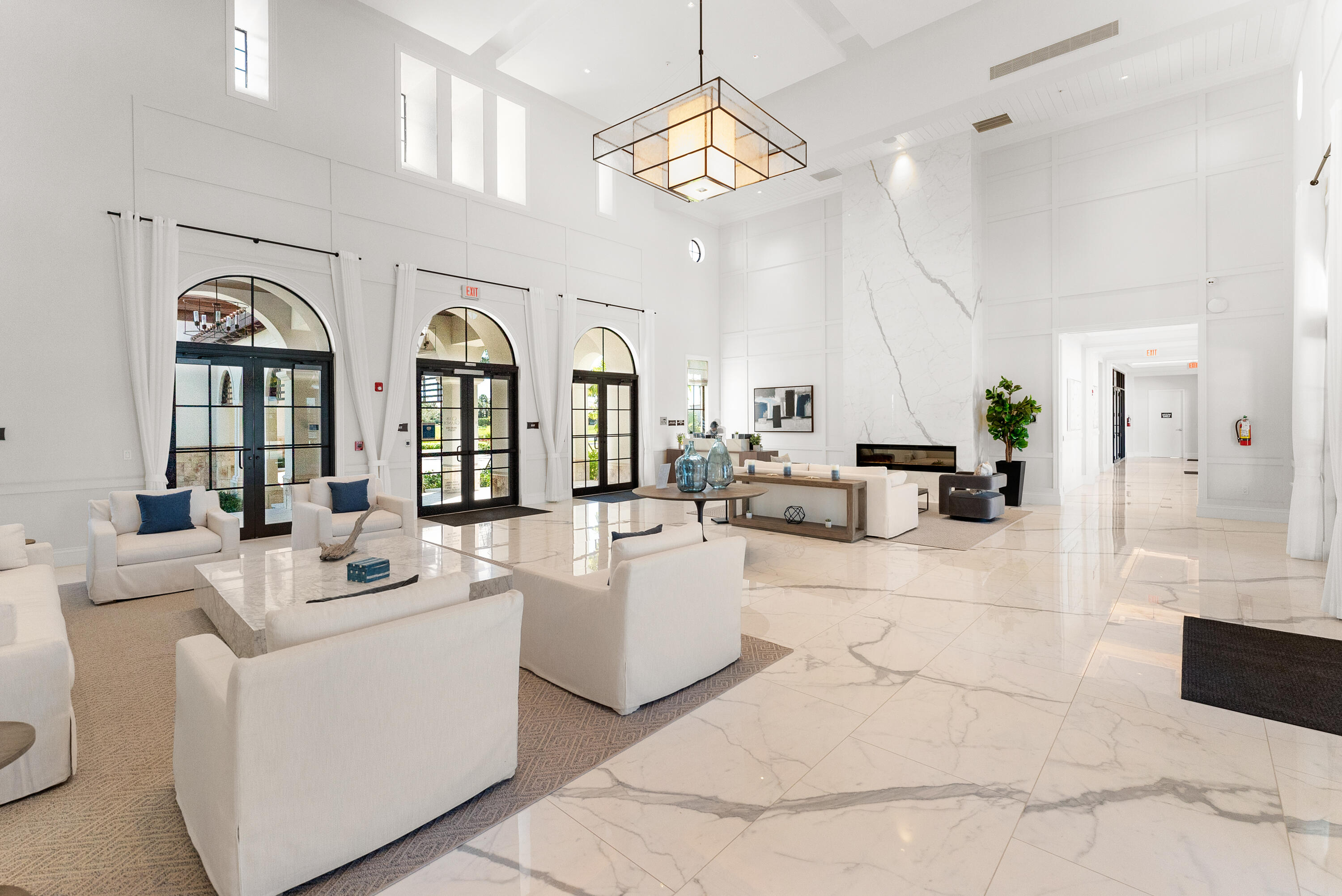 PARKLAND BAY - Residential