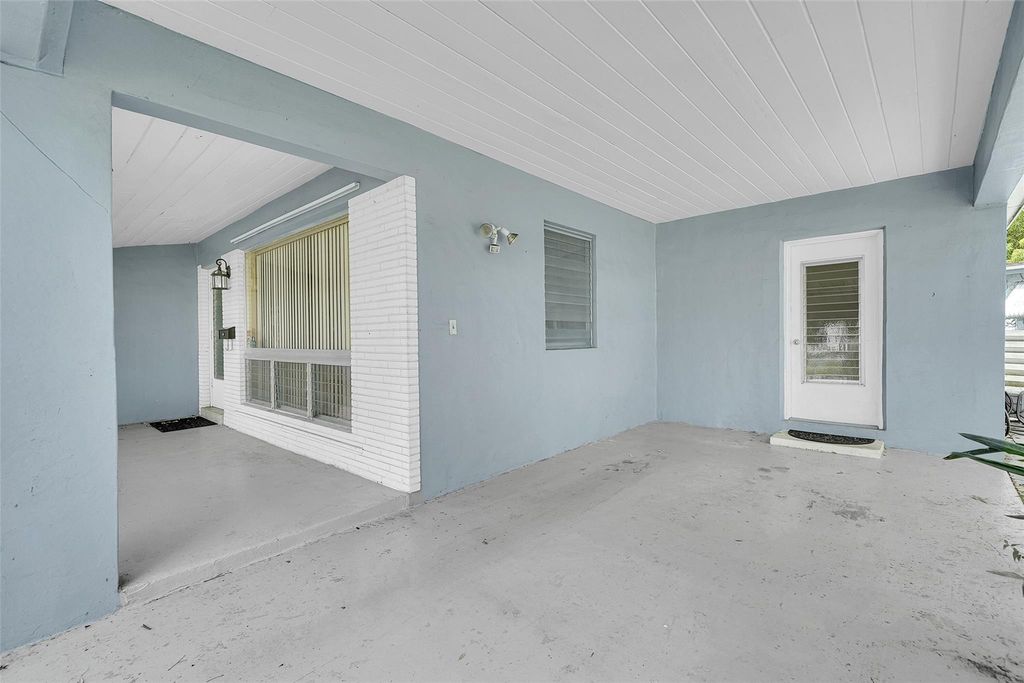 Photo of 2600 Bahama Dr, Miramar, FL 33023 (MLS # F10519293)