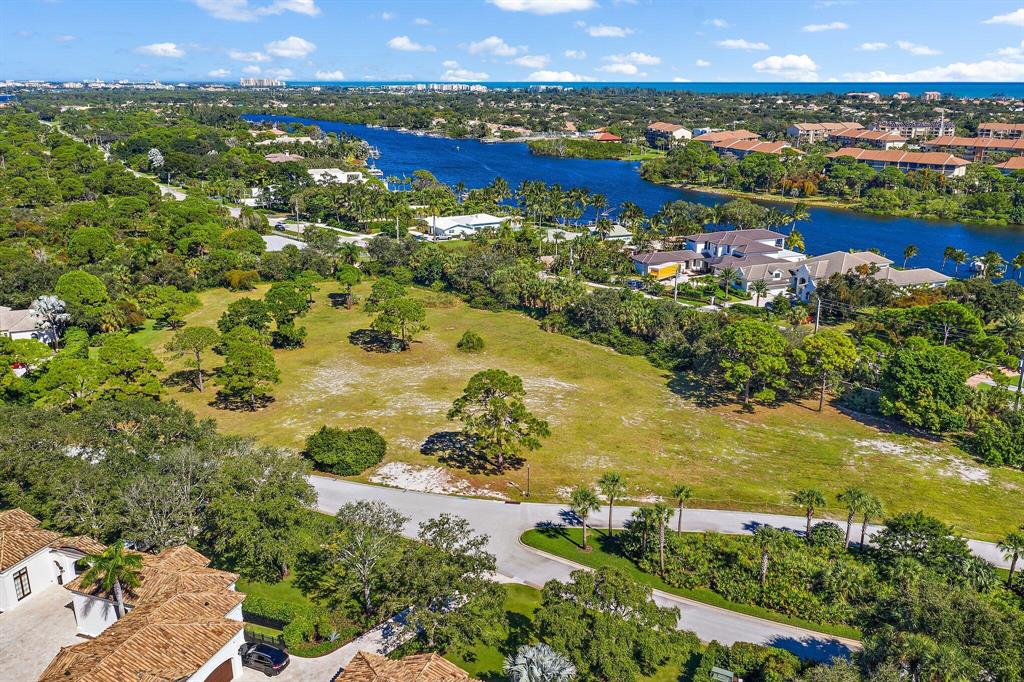 The Bears Club - Land