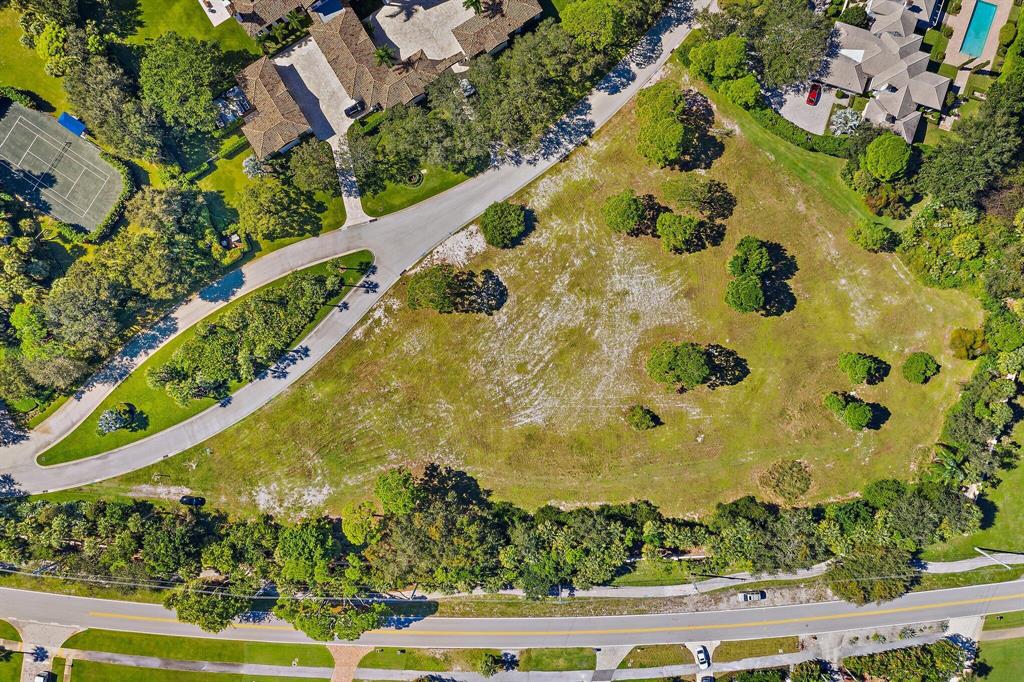 The Bears Club - Land