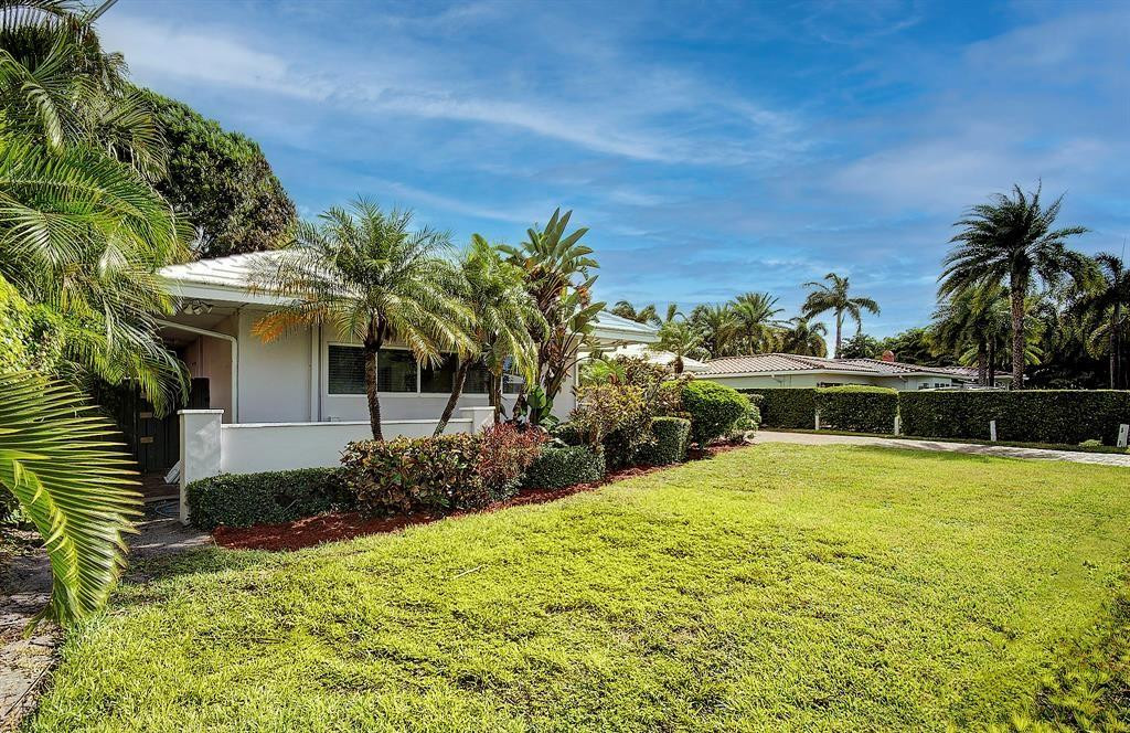 2325 Barcelona Drive