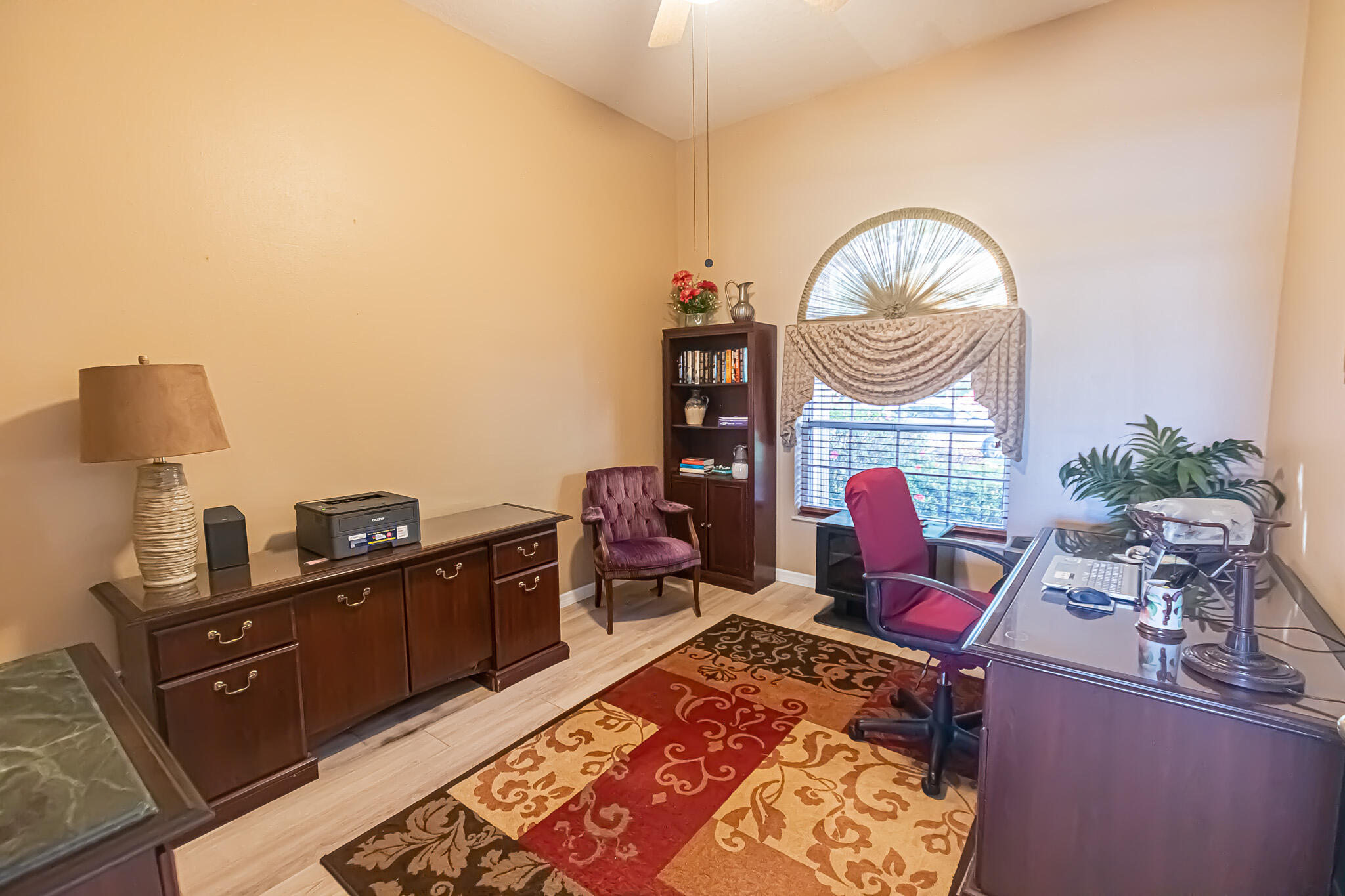 COUNTRY CLUB POINTE - Residential