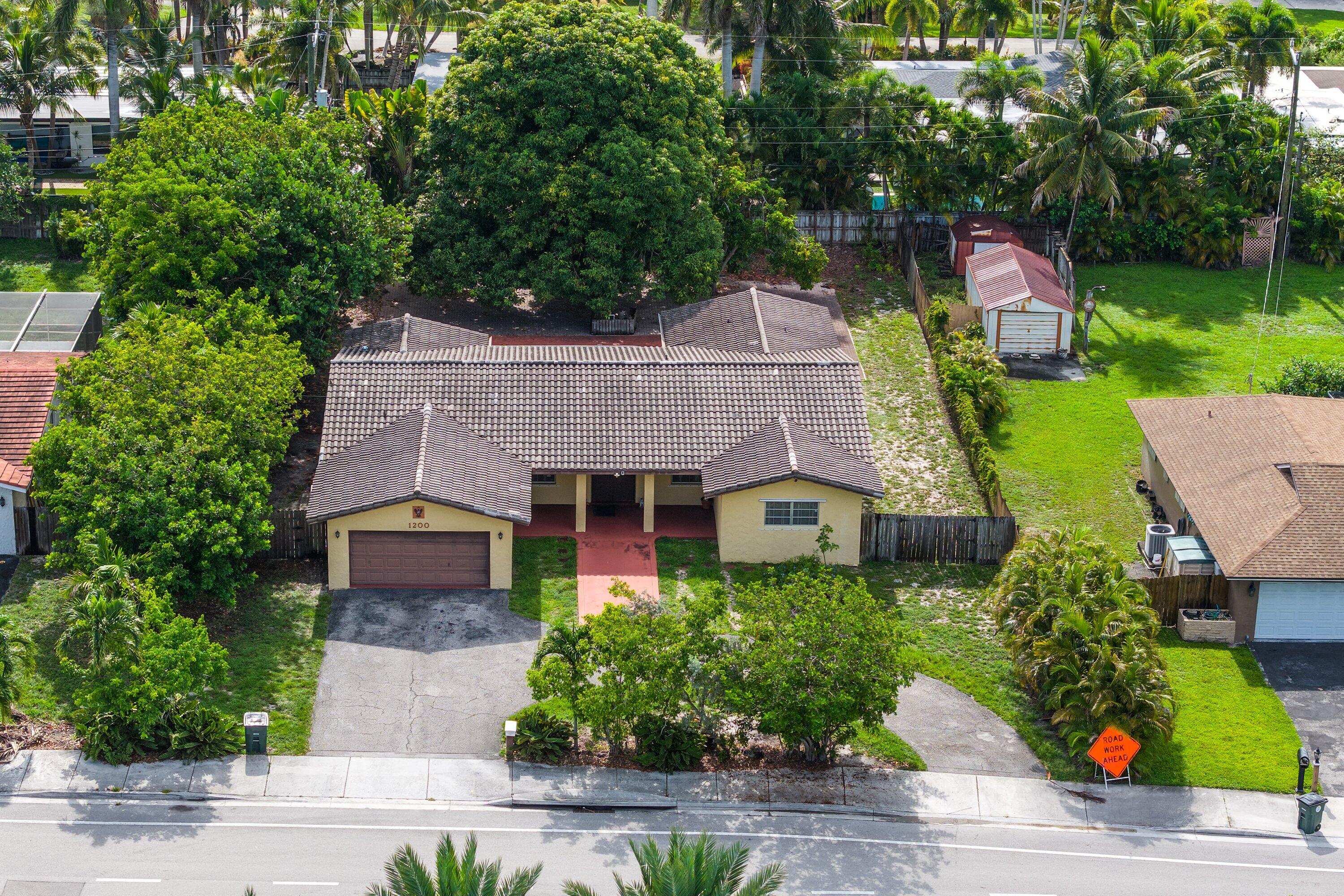 1200 NW 4th Avenue