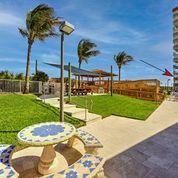 ISLAND CREST CONDOMINIUM - Residential