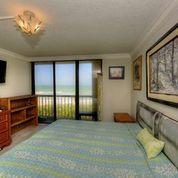 ISLAND CREST CONDOMINIUM - Residential
